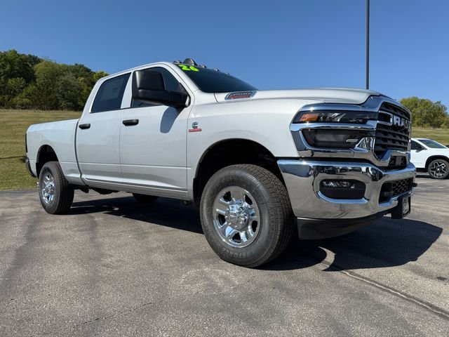 2026 Ram 3500 Tradesman photo 3