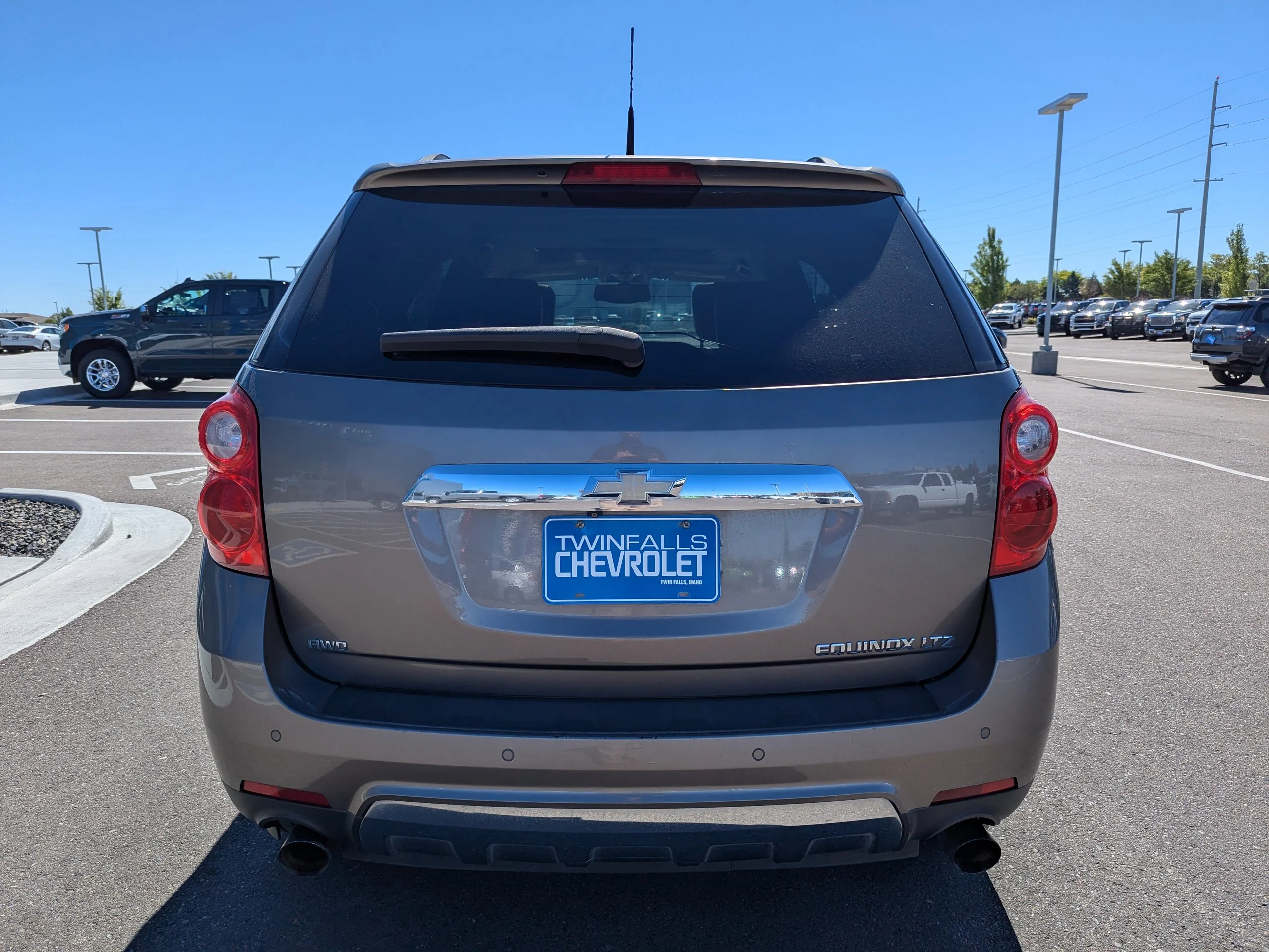 Used 2011 Mocha Steel Metallic Chevrolet LTZ image 33