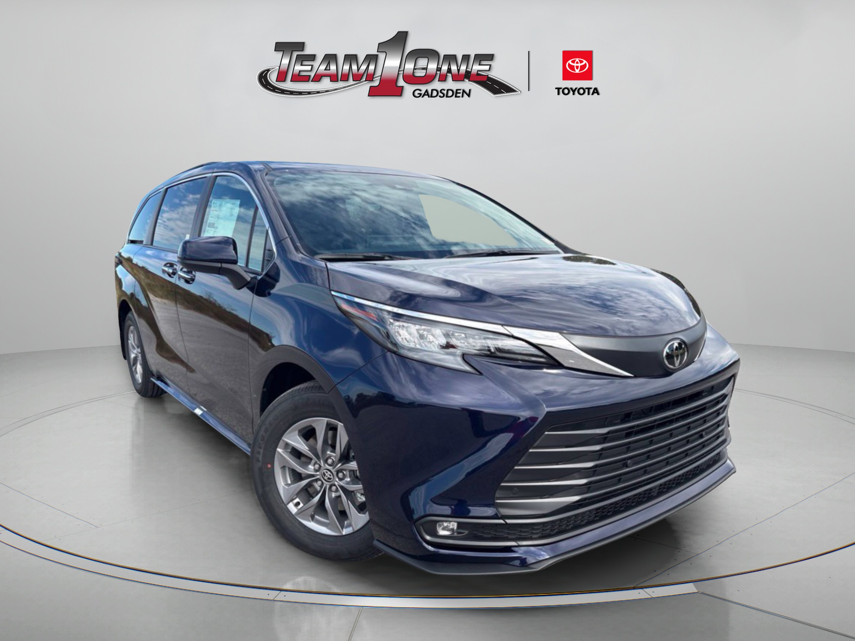 New 2026  Toyota XLE image 1