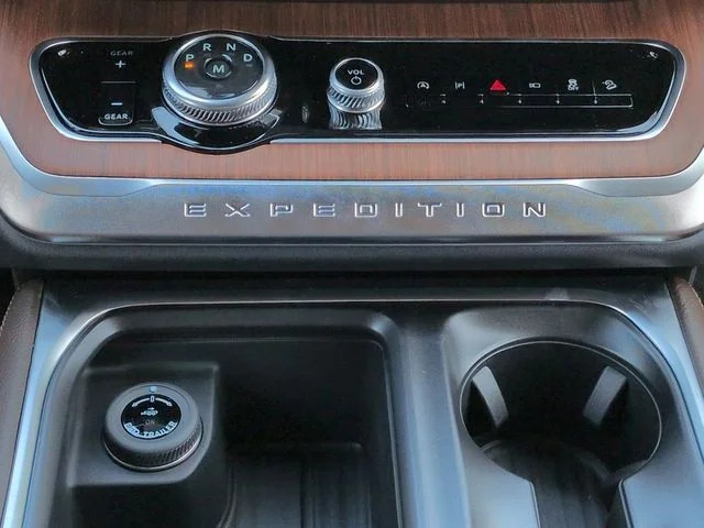 New 2026 White Ford King Ranch image 19