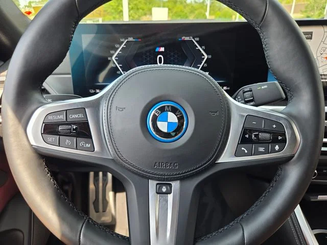 Used 2023 Gray BMW eDrive40 image 40