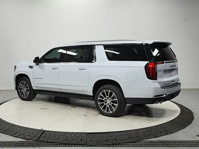 Used 2026 White GMC Denali image 5