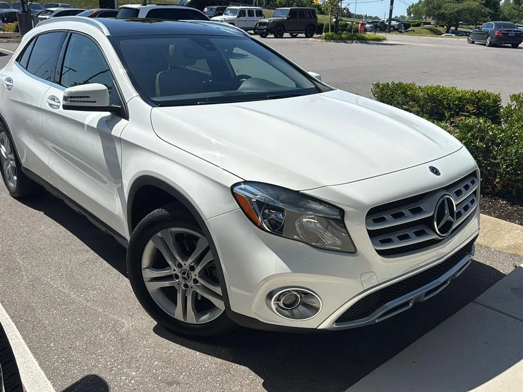 2019 Mercedes-Benz GLA GLA250 4MATIC's photo