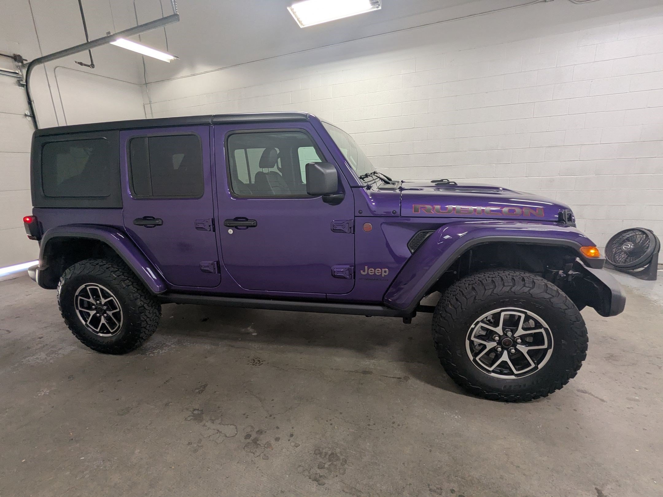 New 2026 Reign Exterior Paint Jeep Rubicon image 3