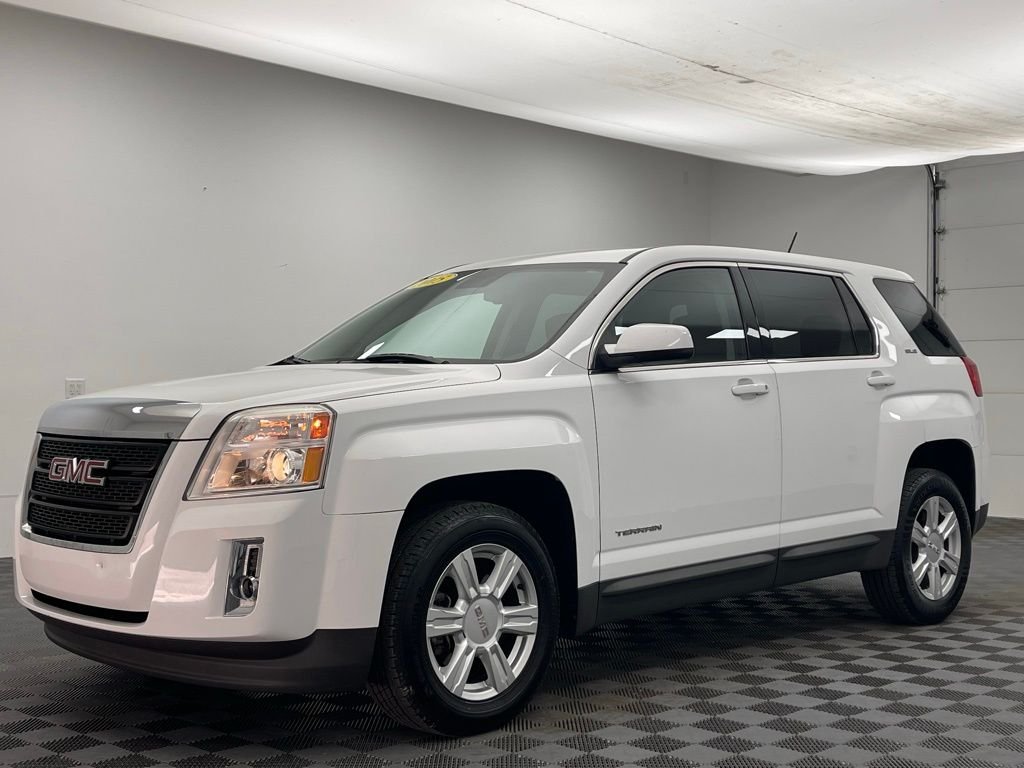Used 2015 Summit White GMC SLE-1 image 2