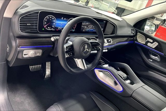 New 2026 Silver Mercedes-Benz GLS 450 image 8