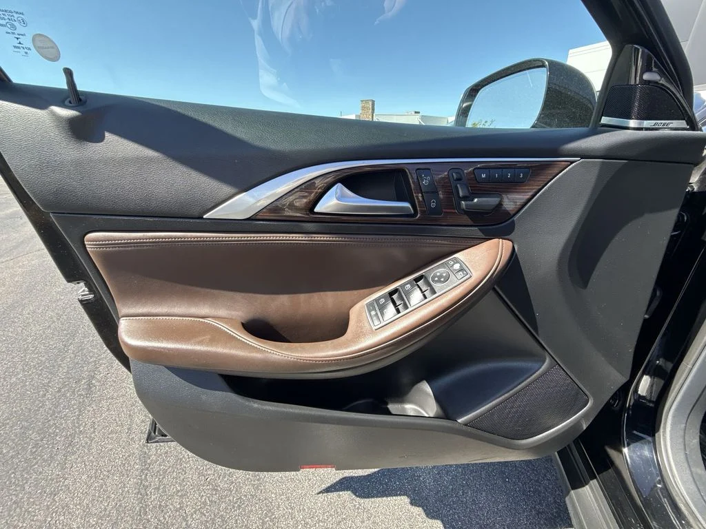 Used 2017 Black INFINITI Premium image 13