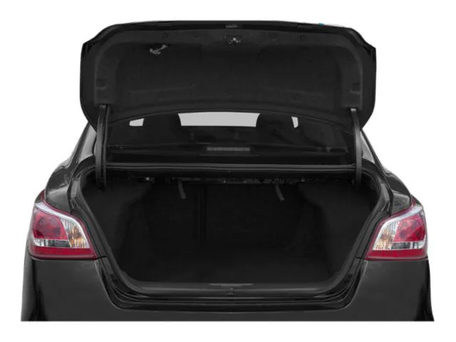 Used 2015 Gun Metallic Nissan 2.5 S image 15