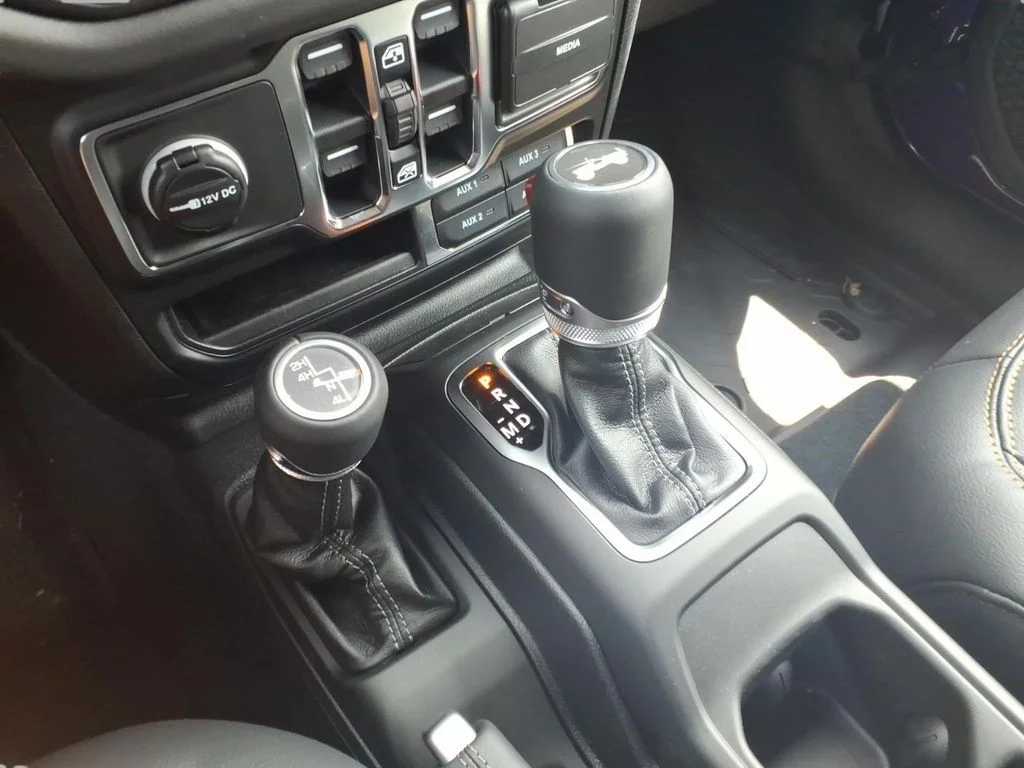New 2026 Reign Exterior Paint Jeep Sahara image 14