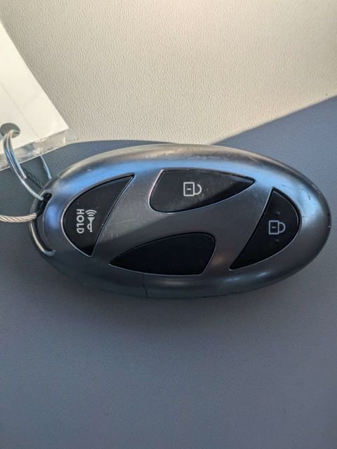 Used 2025 Blue Hyundai SEL image 33