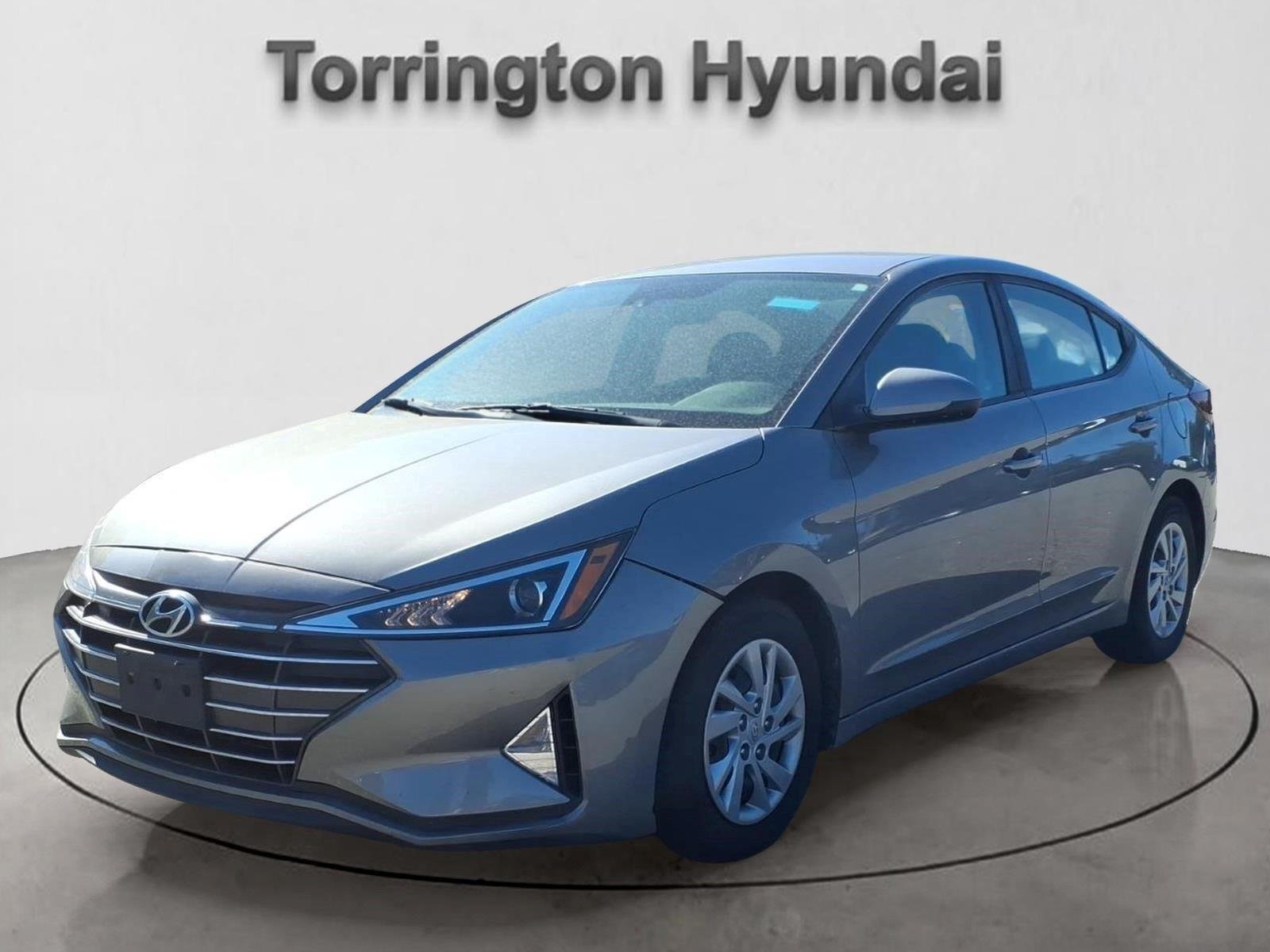 Used 2020 Fluid Metal Hyundai SE image 1