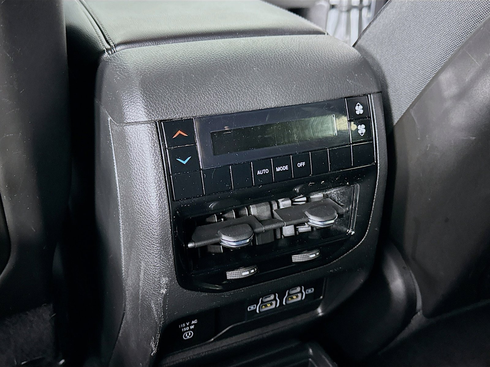 2023 Jeep Grand Cherokee L Altitude - Photo 32