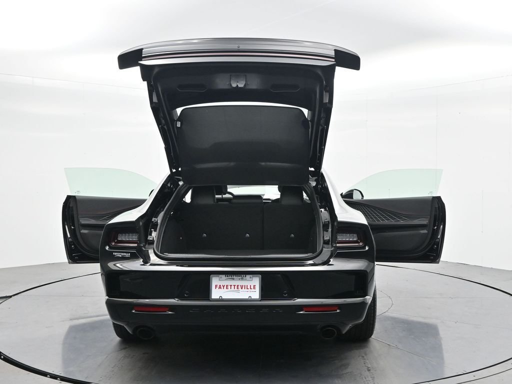 New 2026 Diamond Black Crystal Pearlcoat Dodge Scat Pack image 45