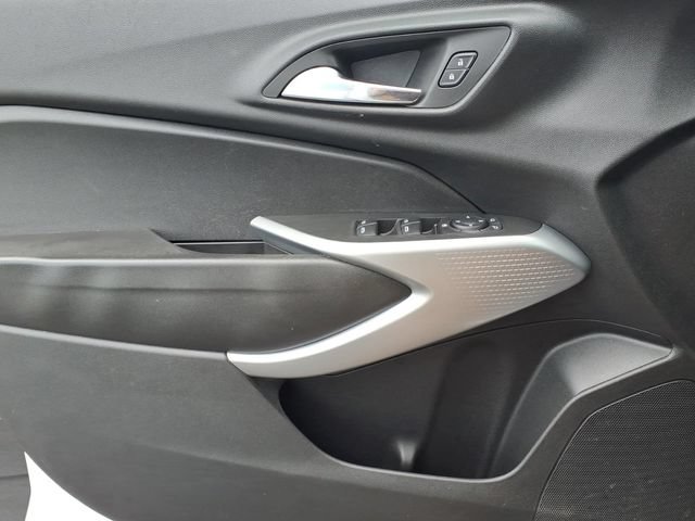Used 2024 Summit White Chevrolet 1RS image 14
