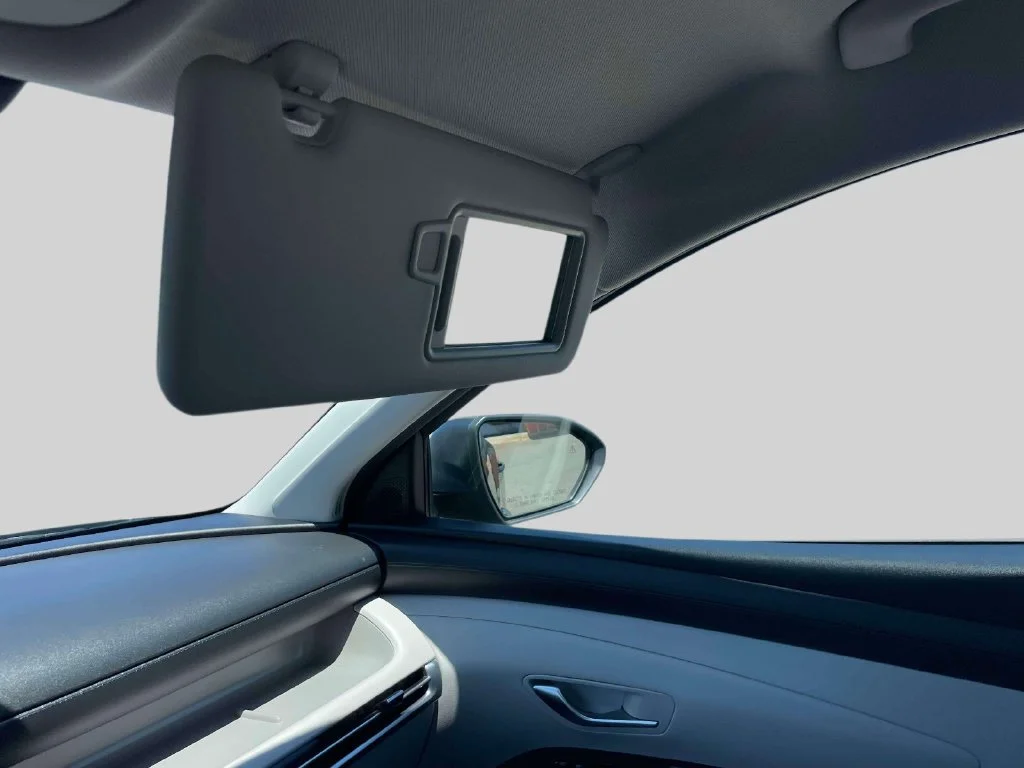 Certified Used 2025 Green Hyundai SE image 30