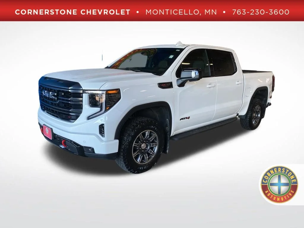 Used 2024 White GMC AT4 image 1