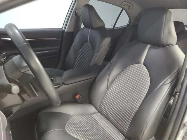 Used 2023 Celestial Silver Metallic Toyota SE image 19