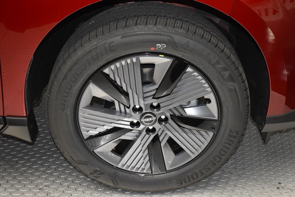 New 2026 Scarlet Ember Tintcoat Nissan SL image 40