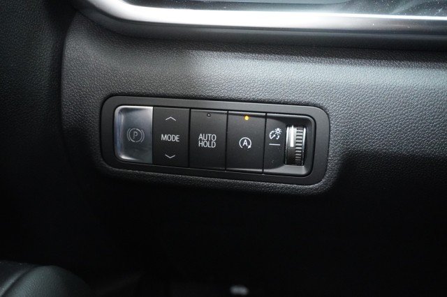 New 2026 Summit White GMC Elevation image 22