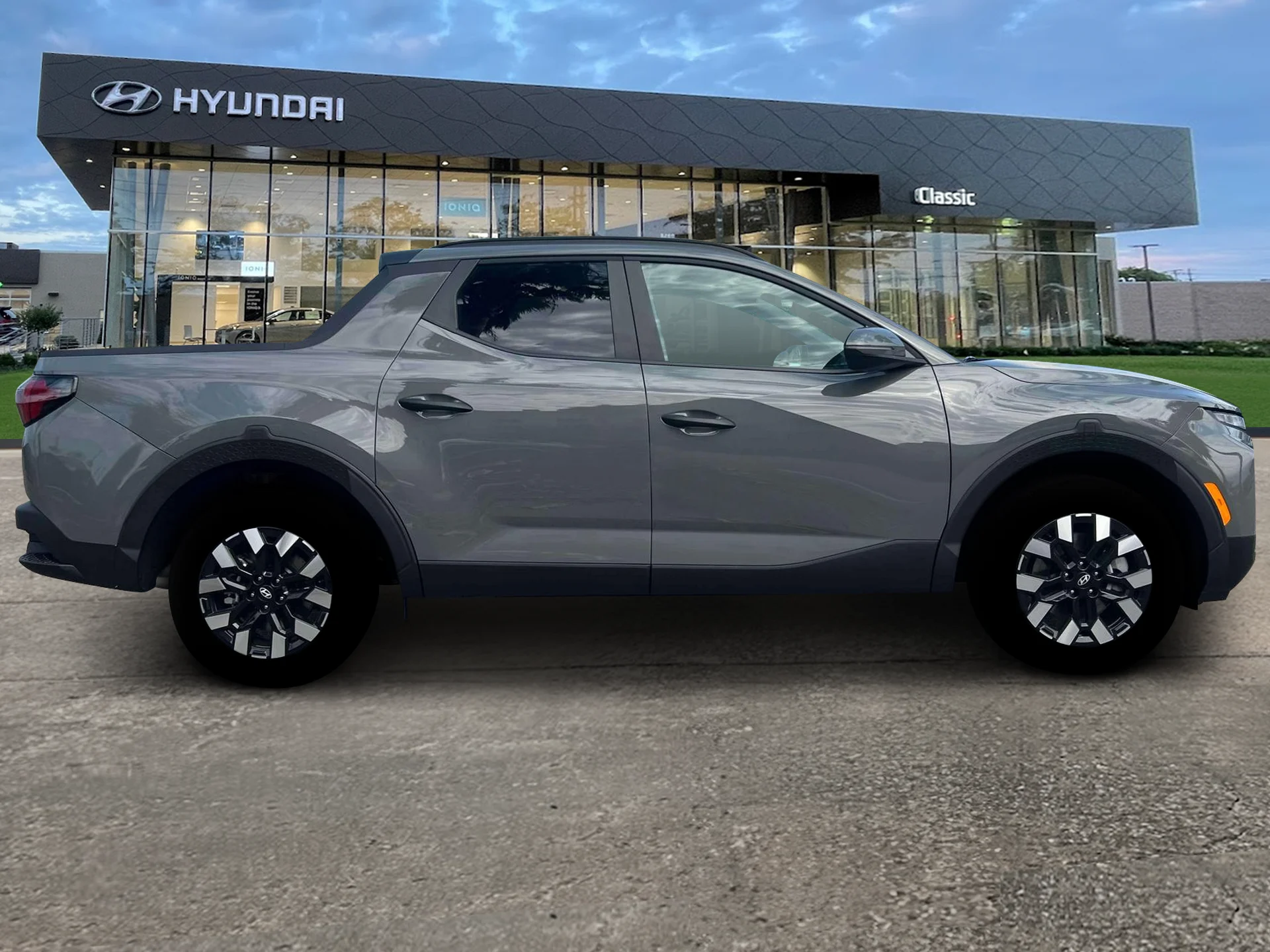 2025 Hyundai Santa Cruz SEL - Photo 9