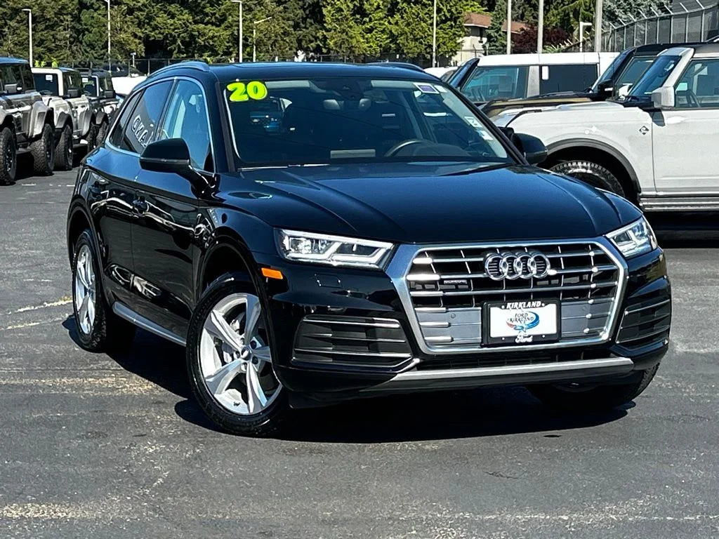 2020 Audi Q5 45 quattro S tronic Premium Plus's photo
