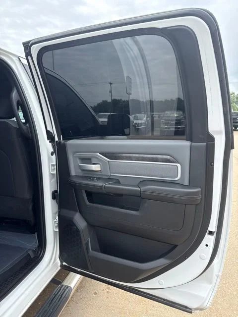 Used 2022  Ram Big Horn image 21