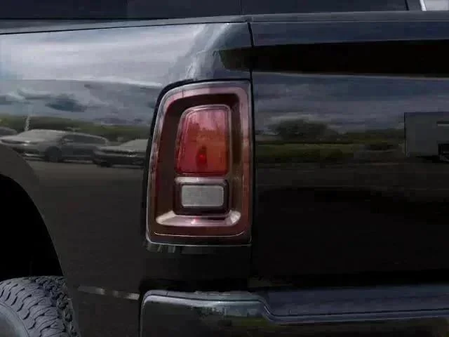 New 2026 Diamond Black Crystal Pearl-Coat Exterior Paint RAM Black Express image 17