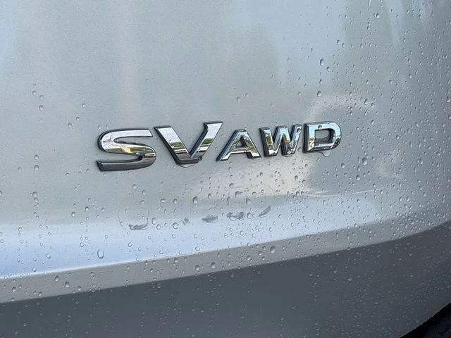 Used 2022 Silver Nissan SV image 14