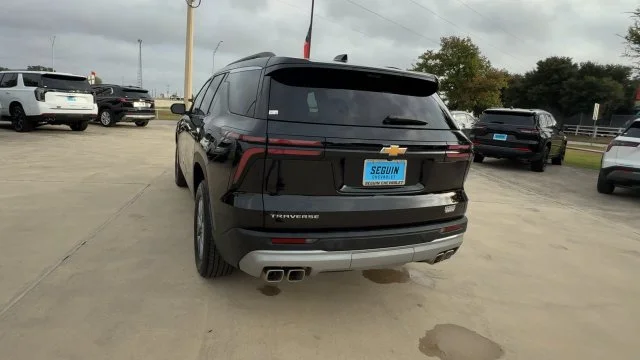 2026 Chevrolet Traverse LT - Photo 7