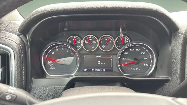 Used 2019 Gray Chevrolet RST image 15