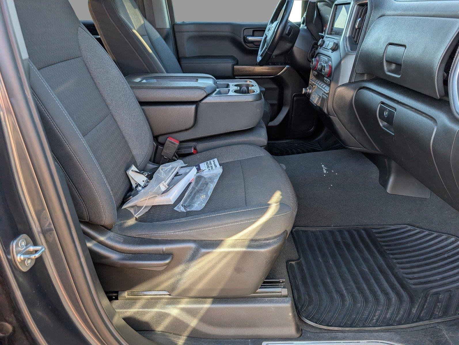 Used 2022 Shadow Gray Metallic Chevrolet LT image 42