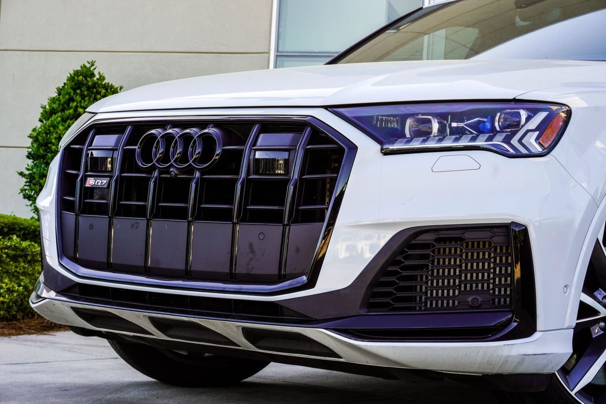 Used 2023 White Audi Prestige image 2