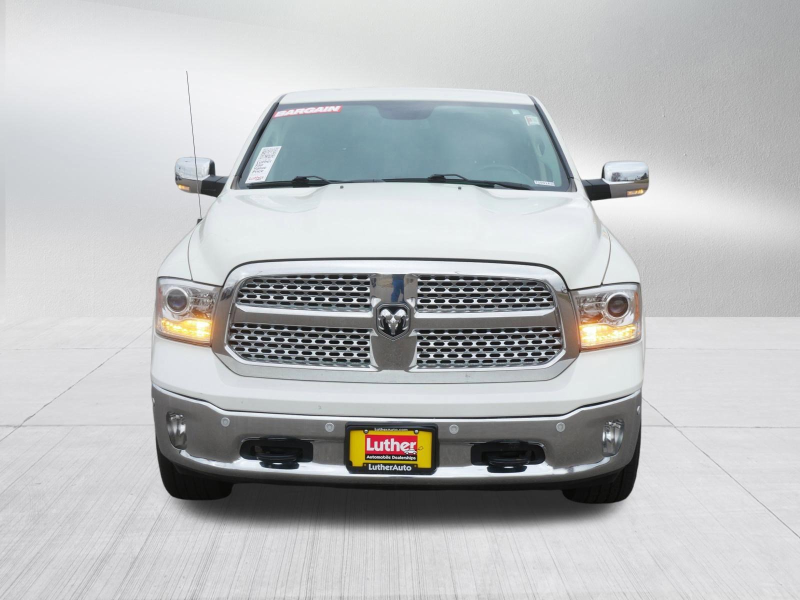 Used 2017 RAM Ram 1500 Pickup Laramie with VIN 1C6RR7NT4HS819609 for sale in Cambridge, MN