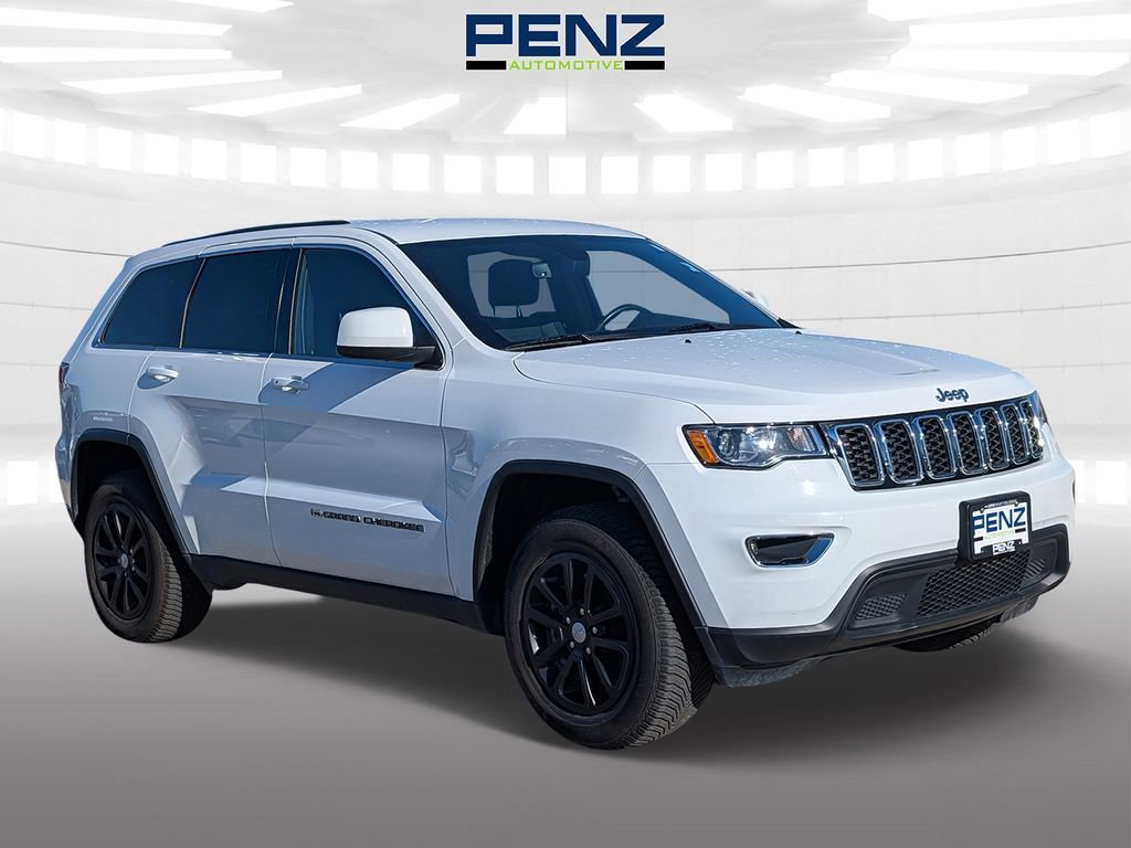2022 Jeep Grand Cherokee Laredo E 4WD's photo