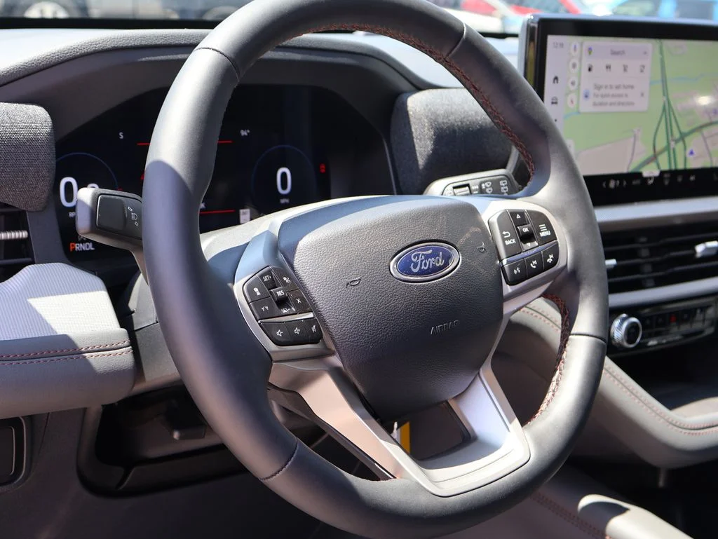 New 2026 Carbonized Gray Metallic Ford Active image 26