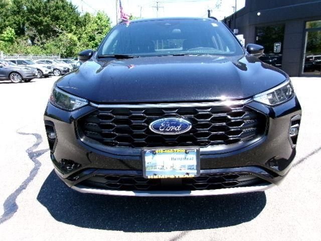 Certified Used 2023 Agate Black Metallic Ford ST-Line Select image 2