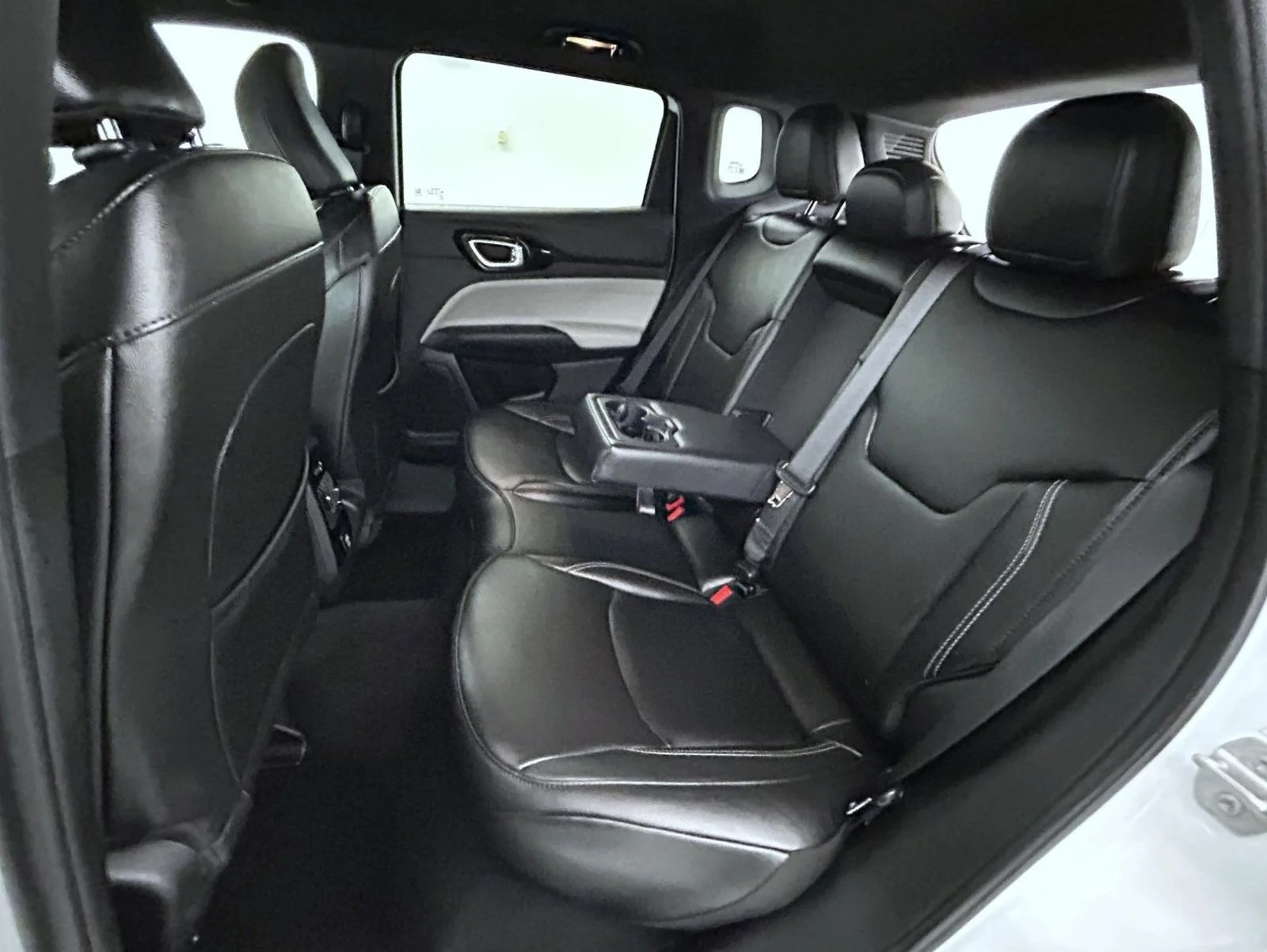 Certified Used 2025 White Jeep Limited image 19