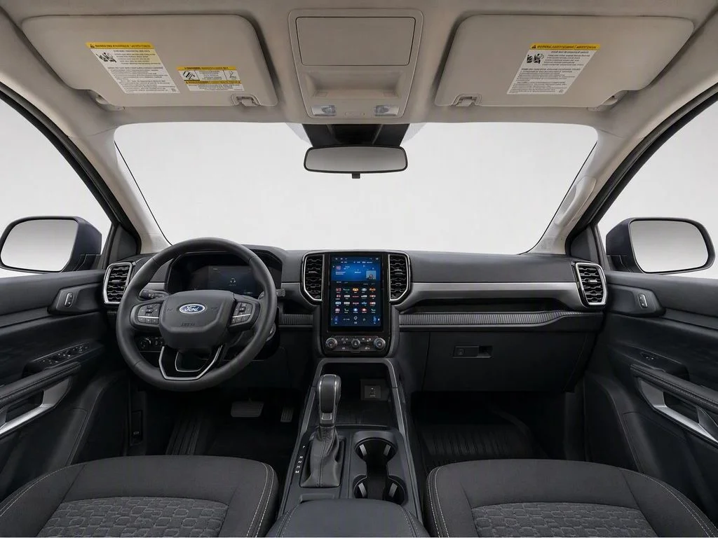Used 2025 Red Ford XLT image 12