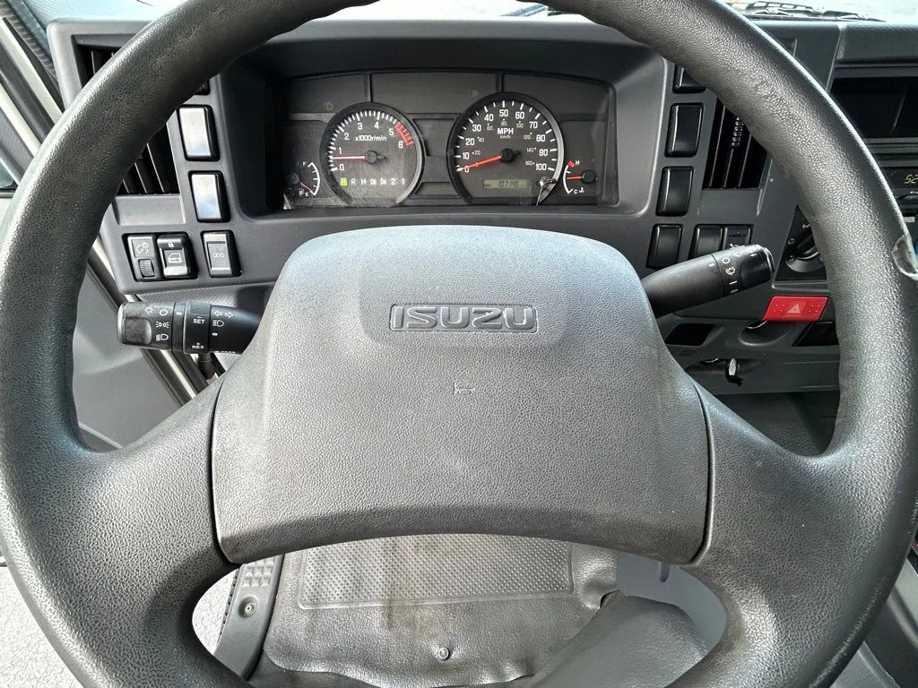 2019 Isuzu NPR HD - Photo 11