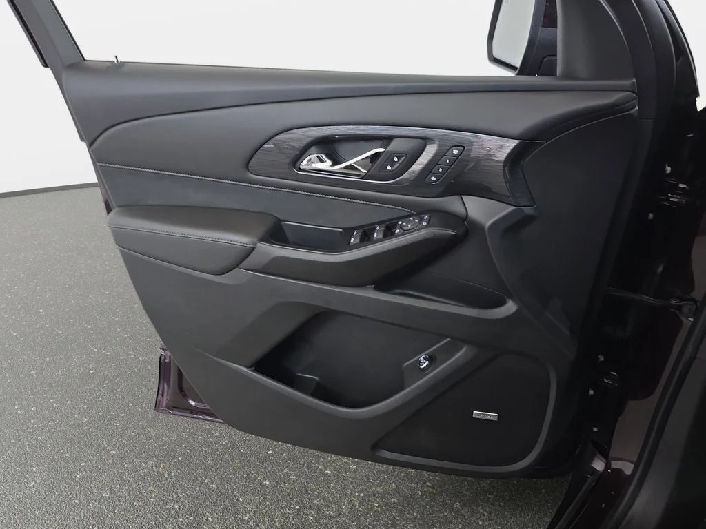 2023 Chevrolet Traverse High Country - Photo 24