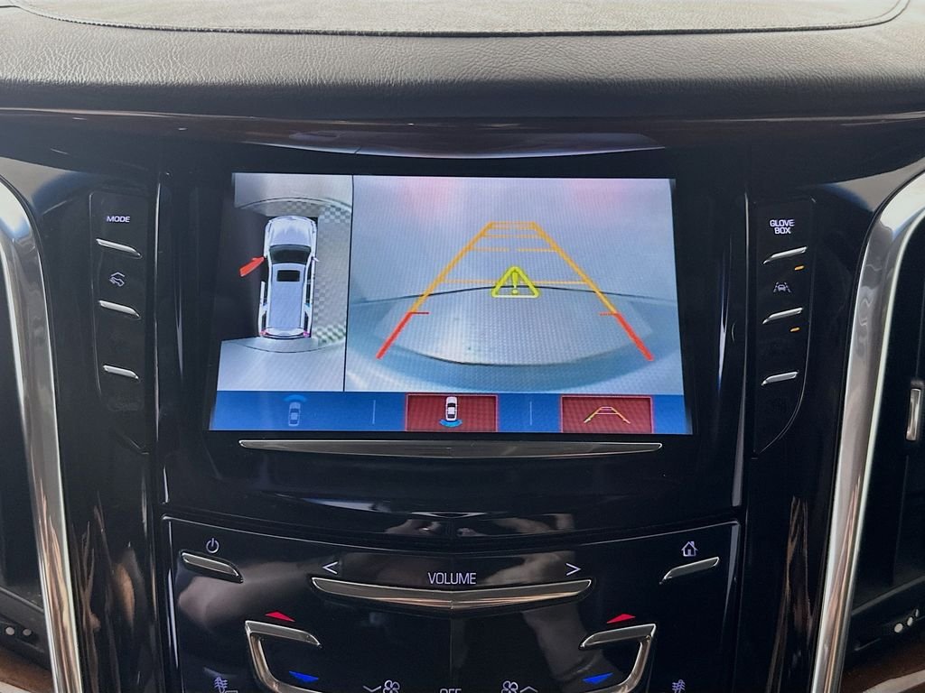 Used 2017 Radiant Silver Metallic Cadillac Luxury image 14