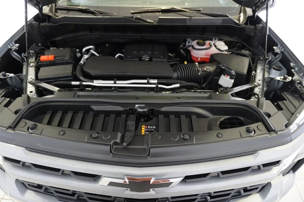 New 2026 Sterling Gray Metallic Chevrolet RST image 24