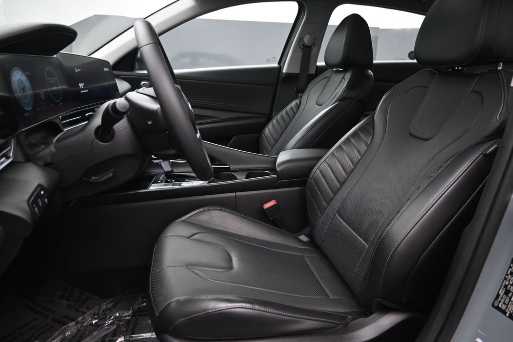 Used 2021 Gray Hyundai Limited image 11