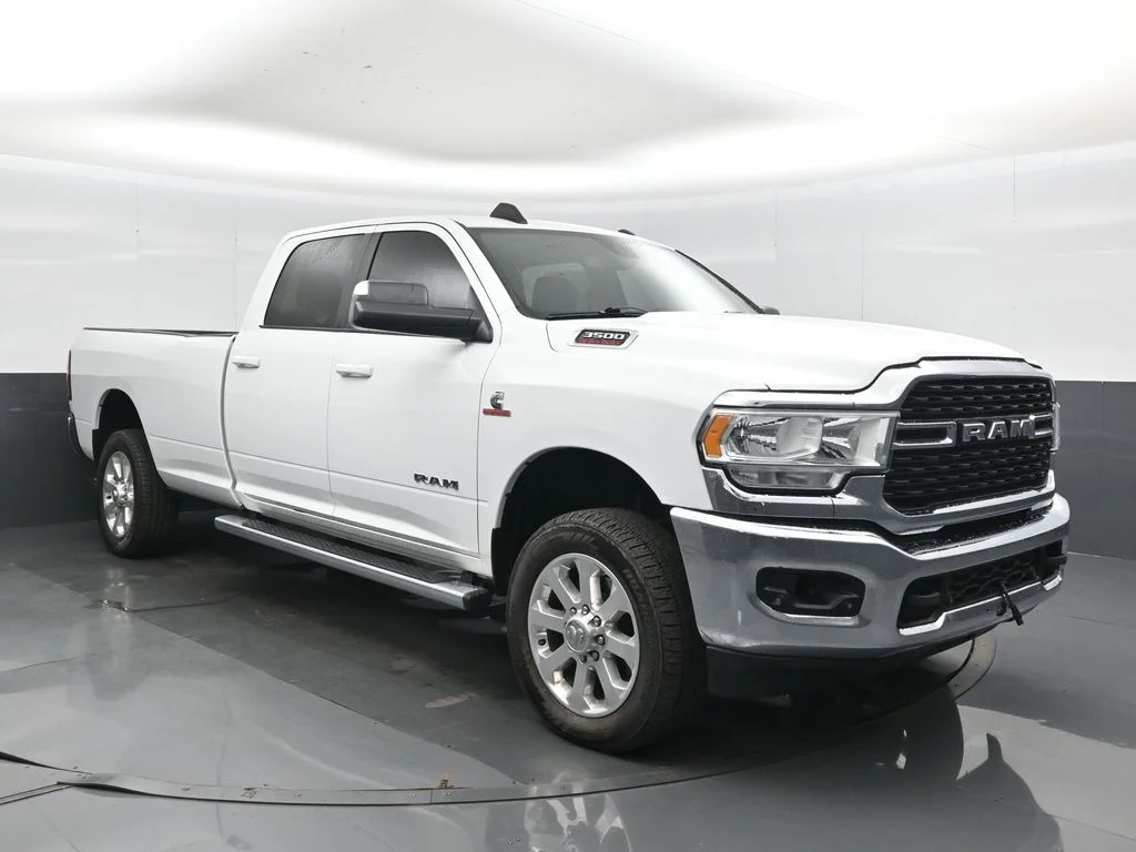 2022 RAM 3500 Big Horn 4X4 Crew Cab LWB's photo