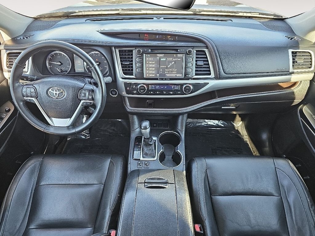 2017 Toyota Highlander XLE - Photo 24