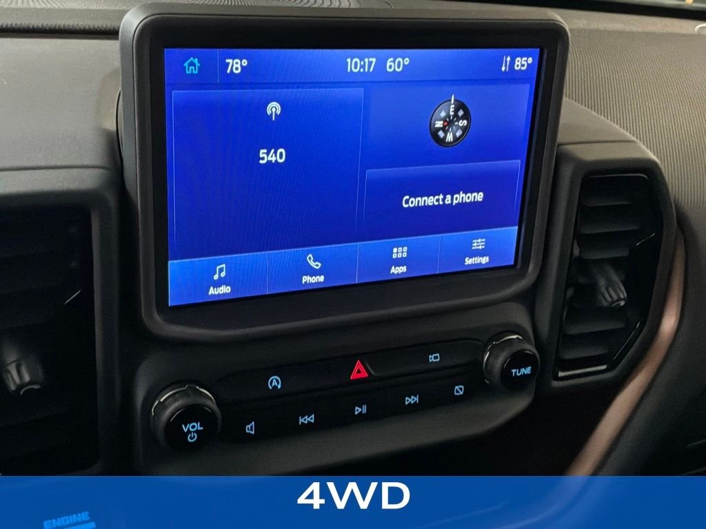 Used 2024 Green Metallic Ford Badlands image 2