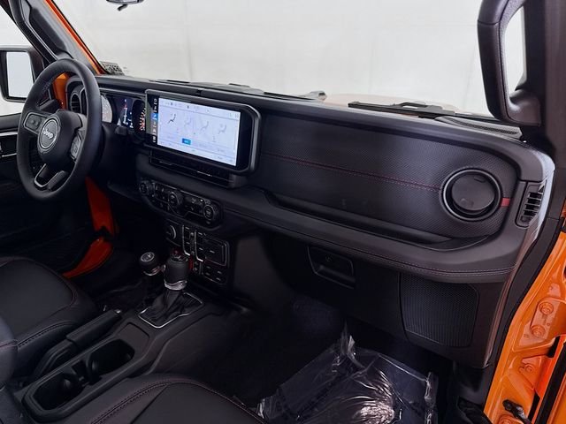 Used 2025 Orange Jeep Rubicon image 26