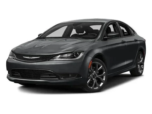 2016 Chrysler 200 S's photo