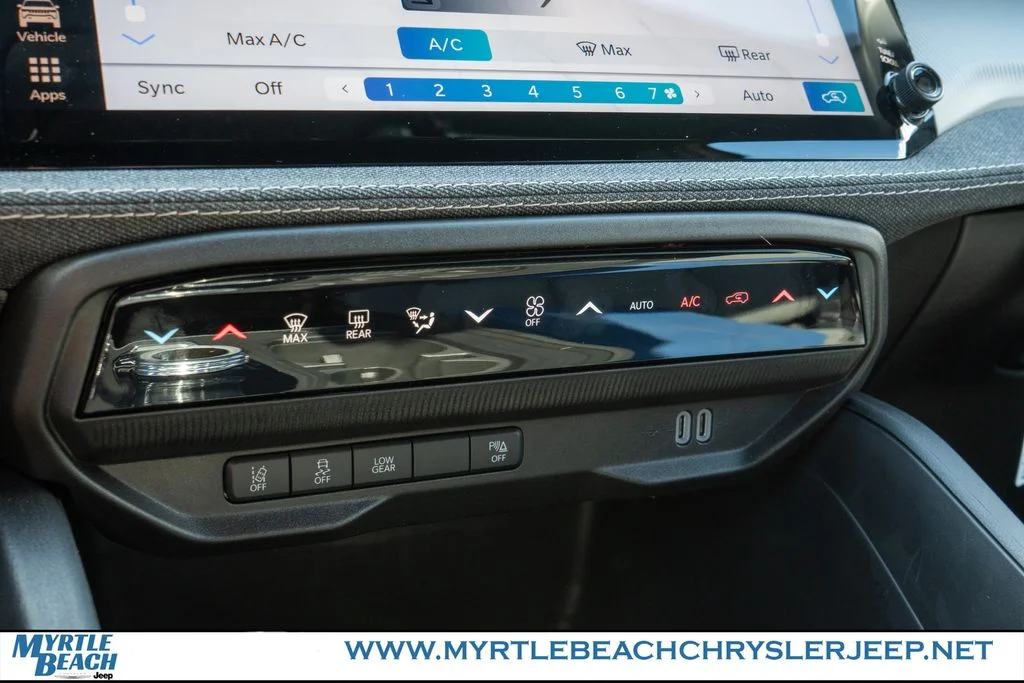 New 2026 41 Exterior Paint Jeep Laredo image 24