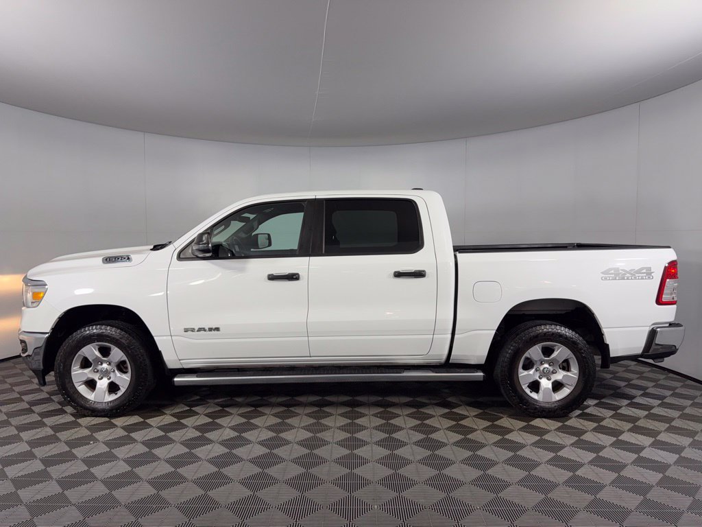 Certified Used 2024 White Ram Big Horn/Lone Star image 6